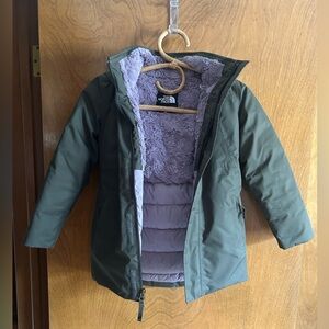 The North Face 550 Arctic Parka Olive/Lavender Size 6